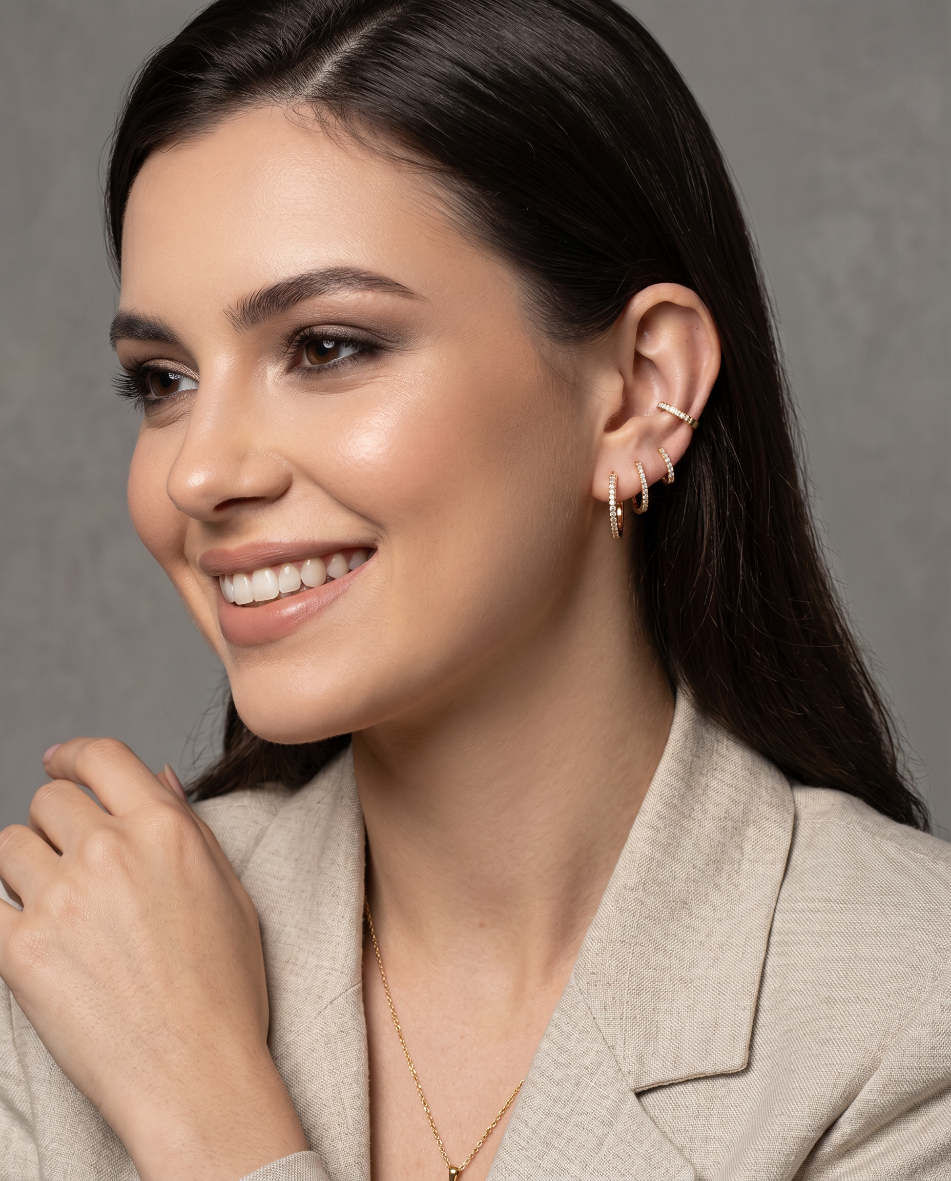 Brinco Argola com Zircônia