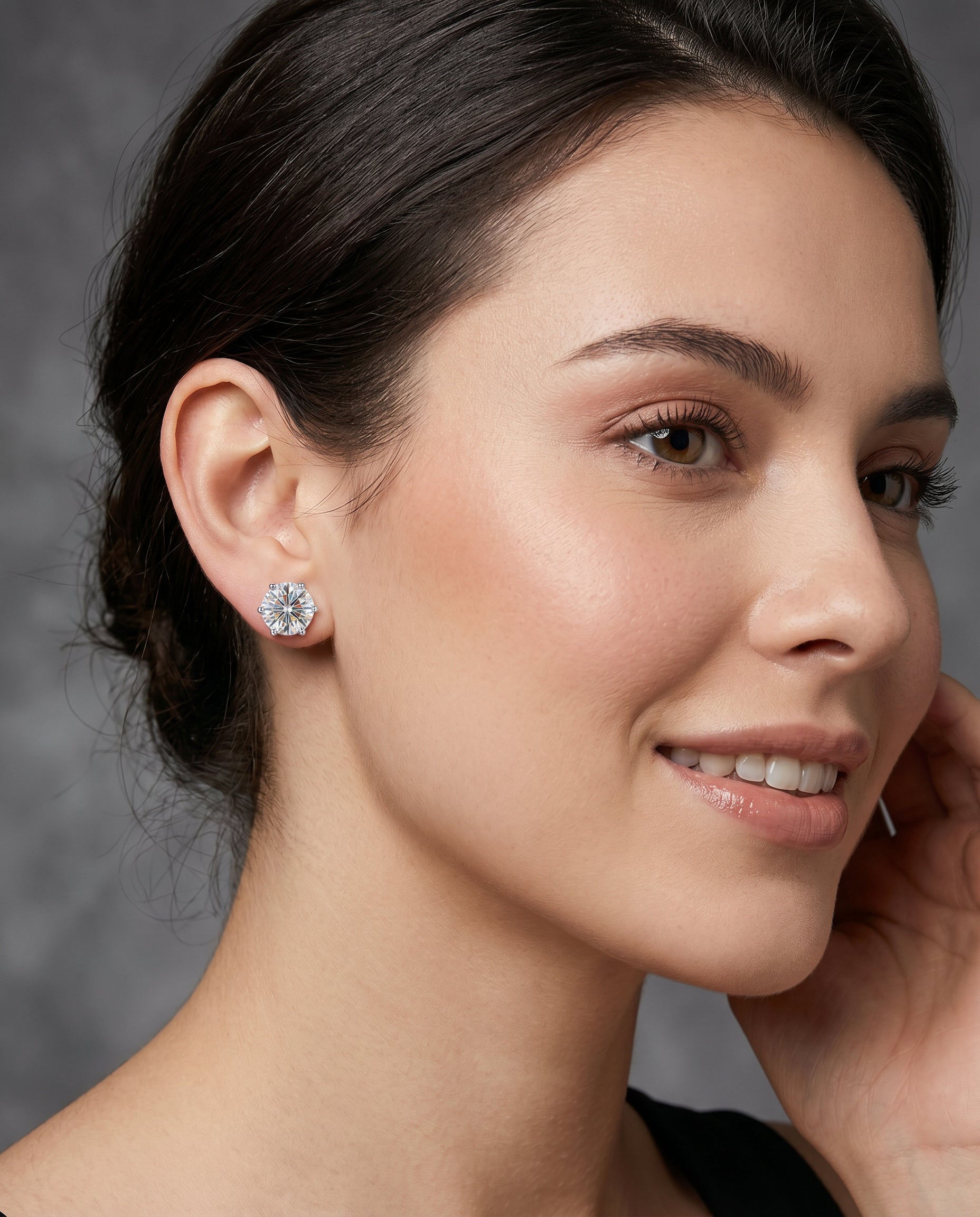 Brinco Moissanite 8mm